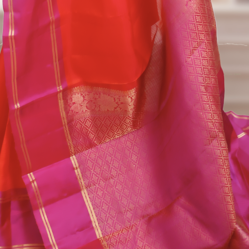Handwoven Kanchipuram Silk Saree – Red Base with Rani Pink Border & Golden Zari Work