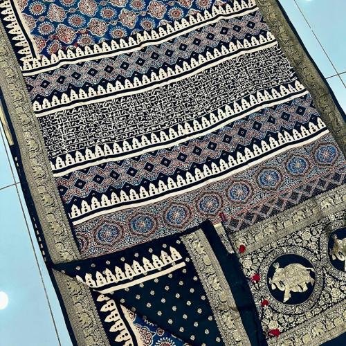 AJRAKH DOLA SILK SAREE (BLUE-BLACK) WITH NAKSHI ZARI PALLU